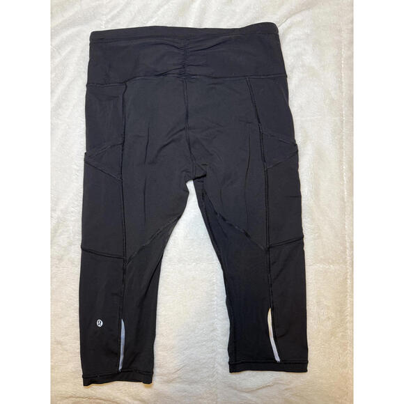 Lululemon Black Women's Capri Leggings Size 10 - Picture 2 of 5